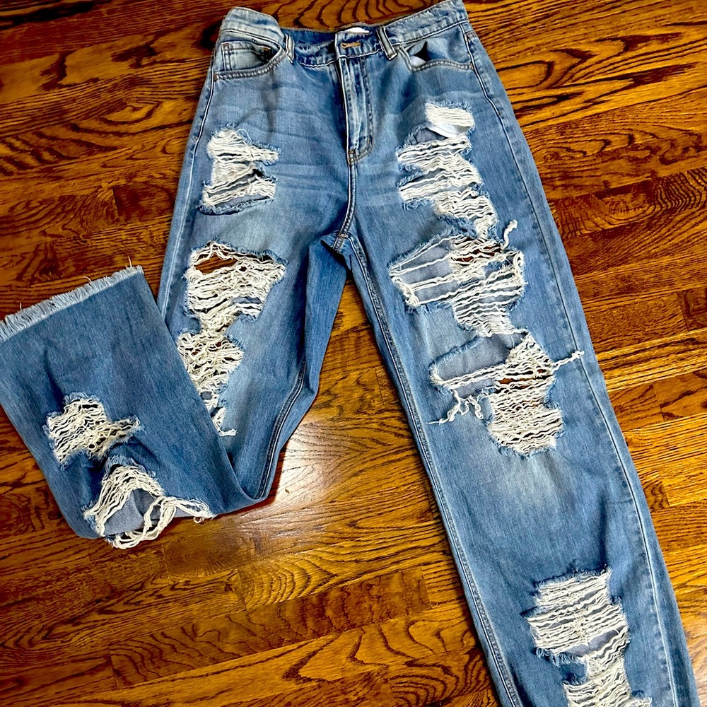 Cello ripped jeans. Worn once. Like new